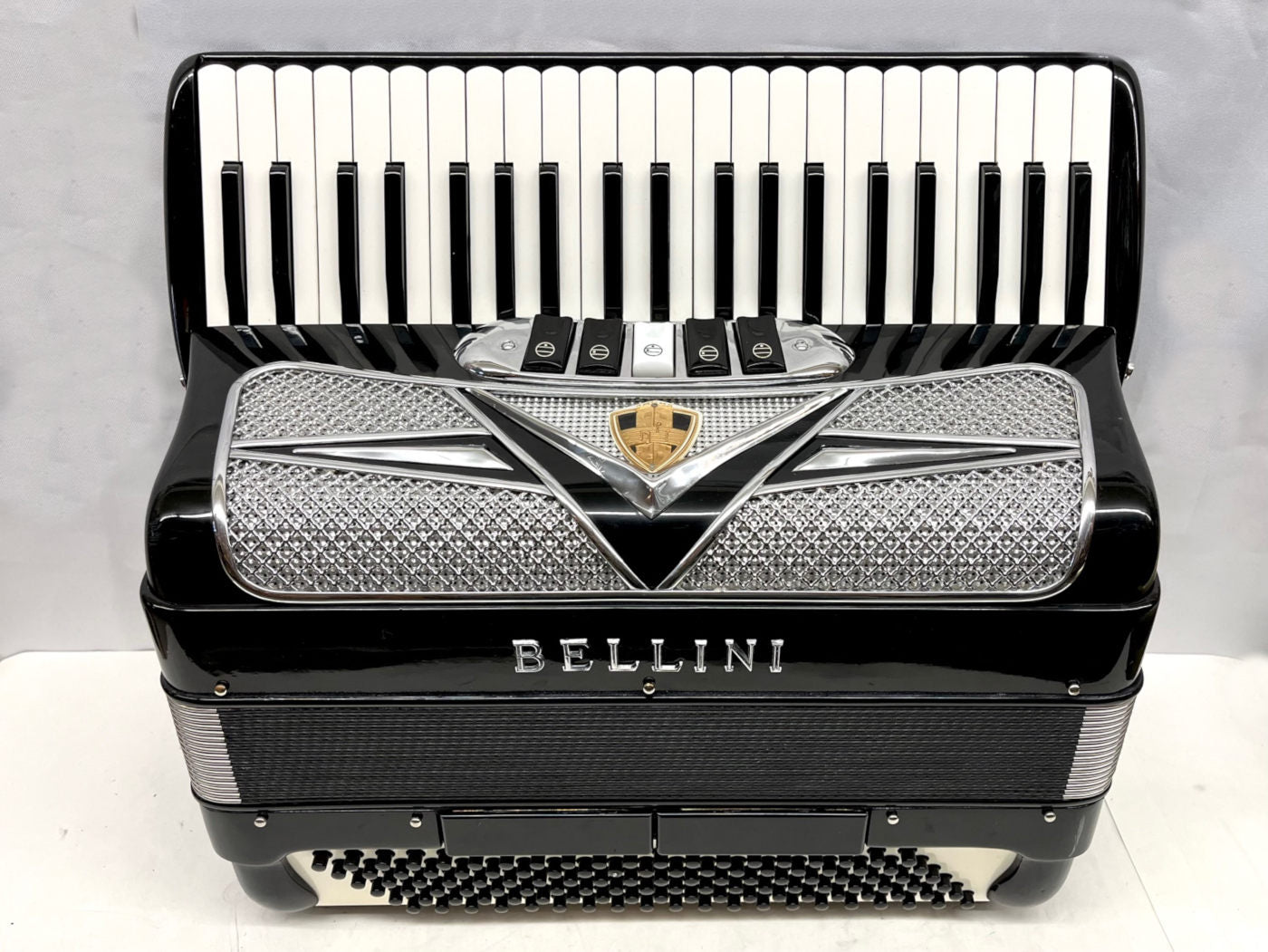 Bellini Piano Accordion LM 41 Keys 120 Bass - Black – Accordions