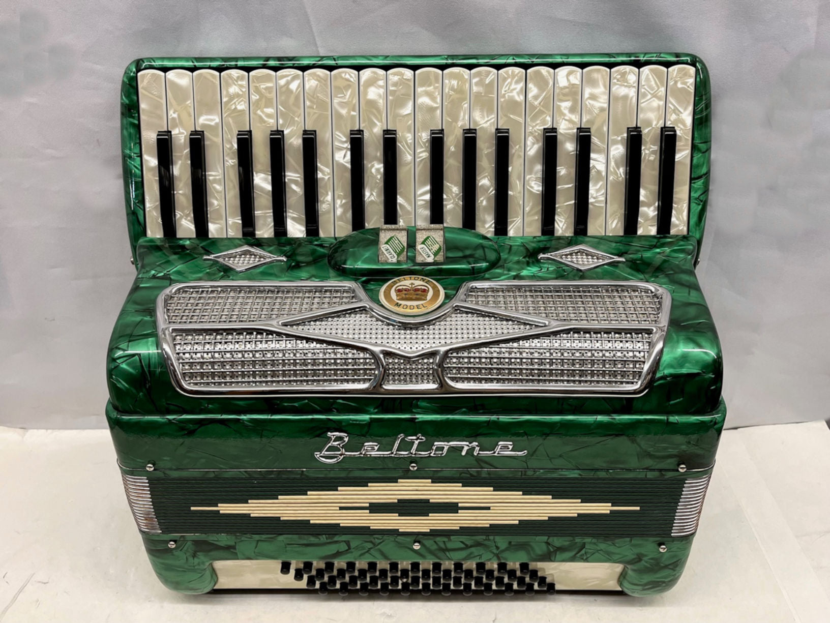Titano 48 Bass - Piano Accordion – Accordions Canada
