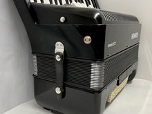 Load image into Gallery viewer, Hohner Bravo III 72 Piano Accordion LMM 34 Key 72 Bass - Black