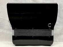 Load image into Gallery viewer, Hohner Bravo III 72 Piano Accordion LMM 34 Key 72 Bass - Black