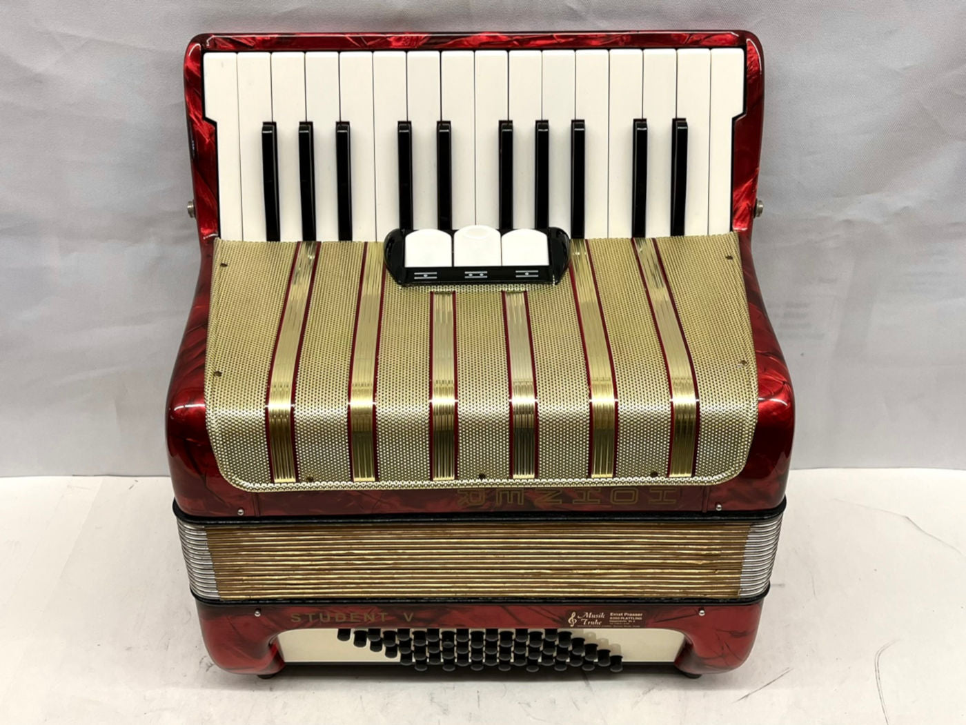 アコーディオン HOHNER STUDENT48 Hohner Concerto I Piano Accordion MM 26 Keys 48 Bass - Red