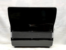 Load image into Gallery viewer, Soprani Piano Accordion LM 41 Keys 120 Bass - Black