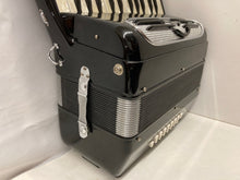Load image into Gallery viewer, Giulietti Bassetti I Piano Accordion M 26 Keys 26 Free Bass Buttons- Black