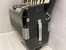 Load image into Gallery viewer, Giulietti Bassetti I Piano Accordion M 26 Keys 26 Free Bass Buttons- Black