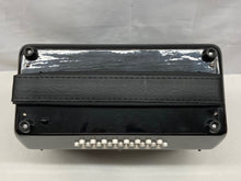 Load image into Gallery viewer, Giulietti Bassetti I Piano Accordion M 26 Keys 26 Free Bass Buttons- Black