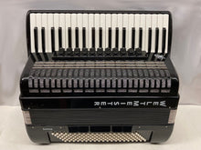 Load image into Gallery viewer, Weltmeister Saphir Piano Accordion LMMM 41 Key 120 Bass
