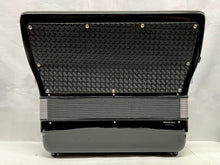 Load image into Gallery viewer, Bellini Piano Accordion LM 41 Keys 120 Bass - Black
