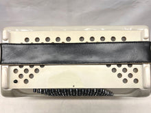 Load image into Gallery viewer, Hohner Arietta IM Piano Accordion MM 34 Keys 72 Bass - White
