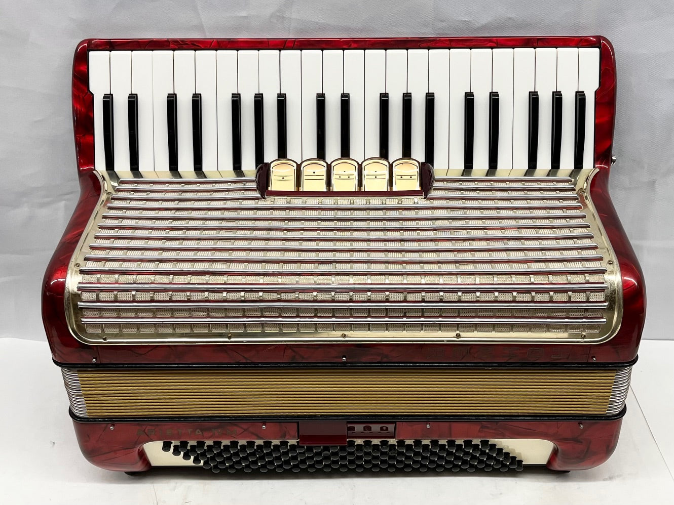 Hohner Arietta IVM Piano Accordion LMM 41 Key 120 Bass - Red