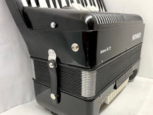 Load image into Gallery viewer, Hohner Bravo III 72 Piano Accordion LMM 34 Key 72 Bass - Black (Used)
