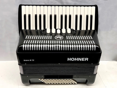 Hohner Bravo III 72 Piano Accordion LMM 34 Key 72 Bass - Black (Used)