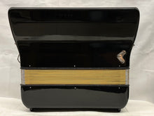 Load image into Gallery viewer, Hohner Concerto III Piano Accordion LMM 34 Keys 72 Bass - Black
