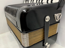Load image into Gallery viewer, Hohner Student II Piano Accordion MM 26 Key 12 Bass - Black
