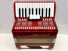 Load image into Gallery viewer, Hohner Studioso II Piano Accordion MM 26 Keys 48 Bass - Red
