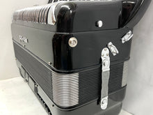 Load image into Gallery viewer, Petosa SM200E Piano Accordion LMM 41 Key 120 Bass + Microphone - Black

