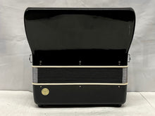 Load image into Gallery viewer, Salanti Piano Accordion LM 25 Key 12 Bass - Black
