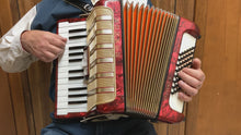 Load and play video in Gallery viewer, Hohner Student V Piano Accordion MM 26 Keys 48 Bass Video Music Clip
