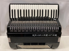 Load image into Gallery viewer, Weltmeister Saphir Piano Accordion LMMM 41 Key 120 Bass
